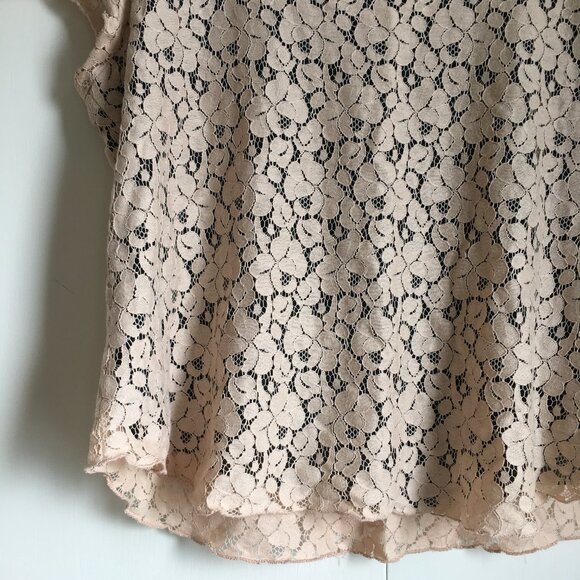 Champagne Pink Floral Lace Short Sleeve Top - Picture 5 of 15